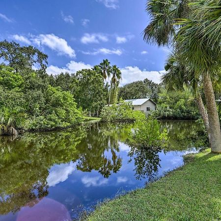 Merritt Island Home Fire Pit And Canal Access! Buitenkant foto