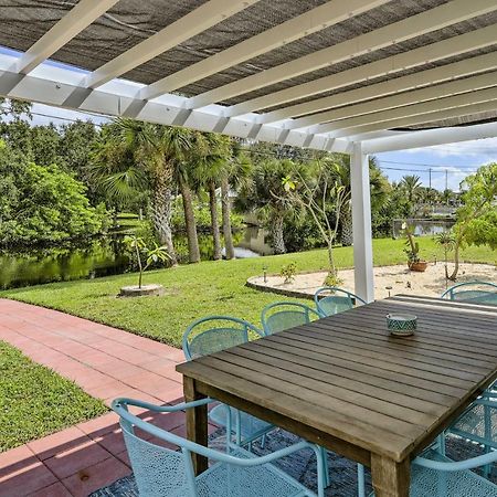 Merritt Island Home Fire Pit And Canal Access! Buitenkant foto
