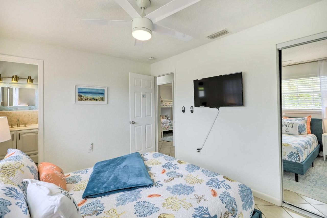 Merritt Island Home Fire Pit And Canal Access! Buitenkant foto